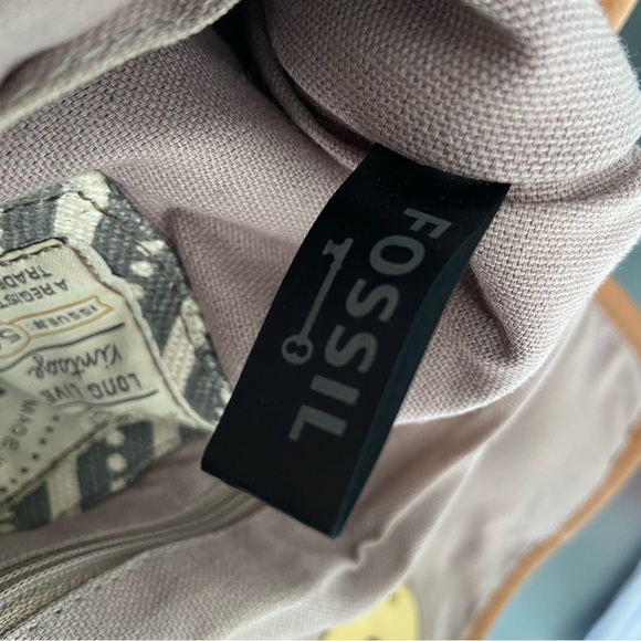 Vintage Authentic FOSSIL Issue 54 Cognac Leather Messenger Bag Crossbody - Picture 11 of 15